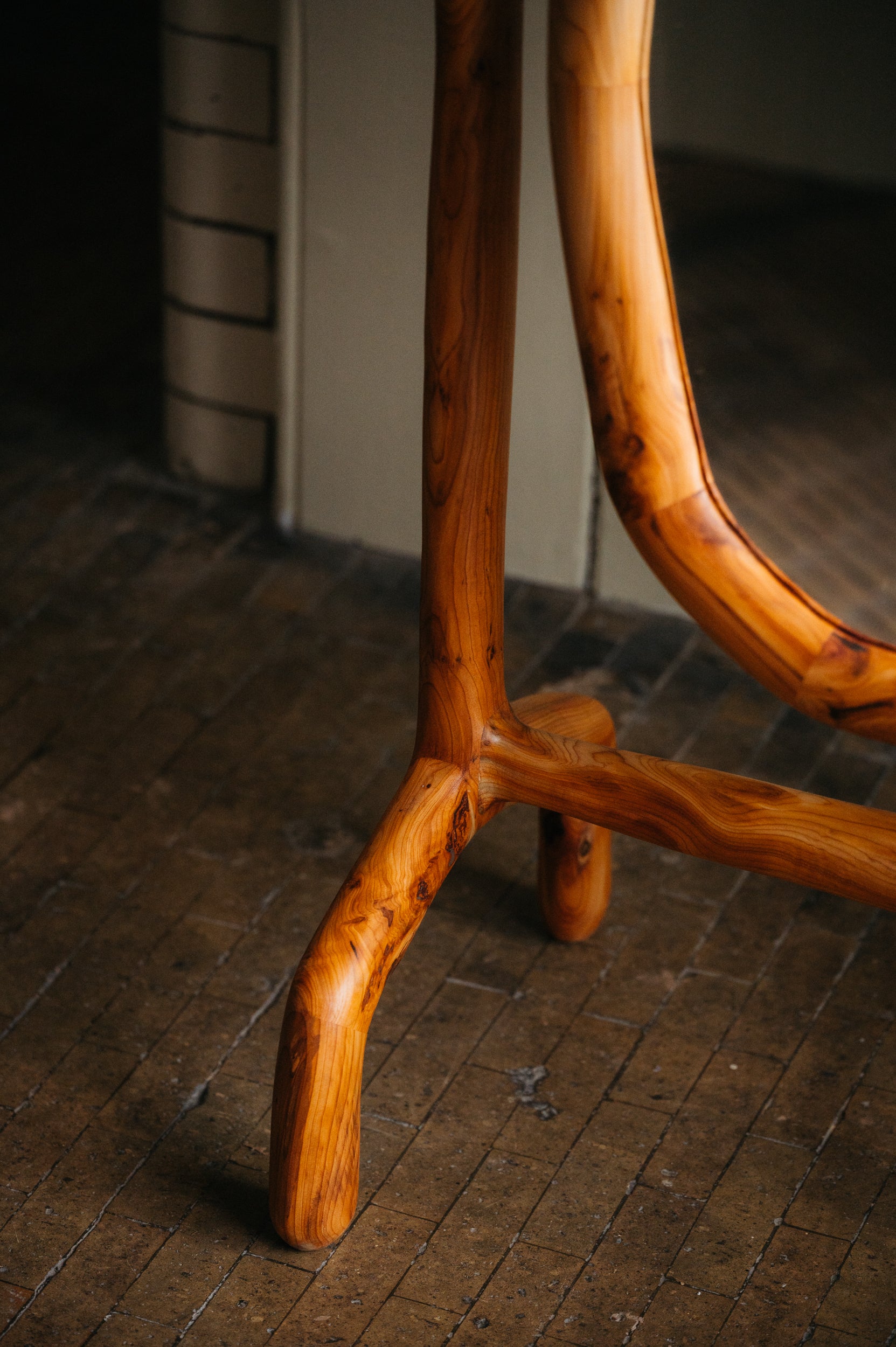 Roan Tilting Mirror